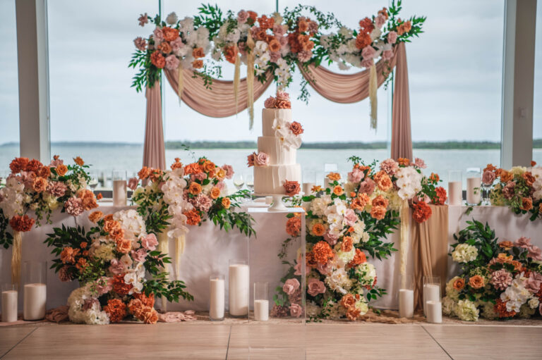 Wedding cake and decorations at Georges River Sailing Club